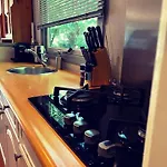 Heerlijk Bos Met Ongekende Rust En Vrijheid 度假居
