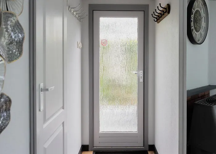 Heerlijk Bos Met Ongekende Rust En Vrijheid Dom wakacyjny